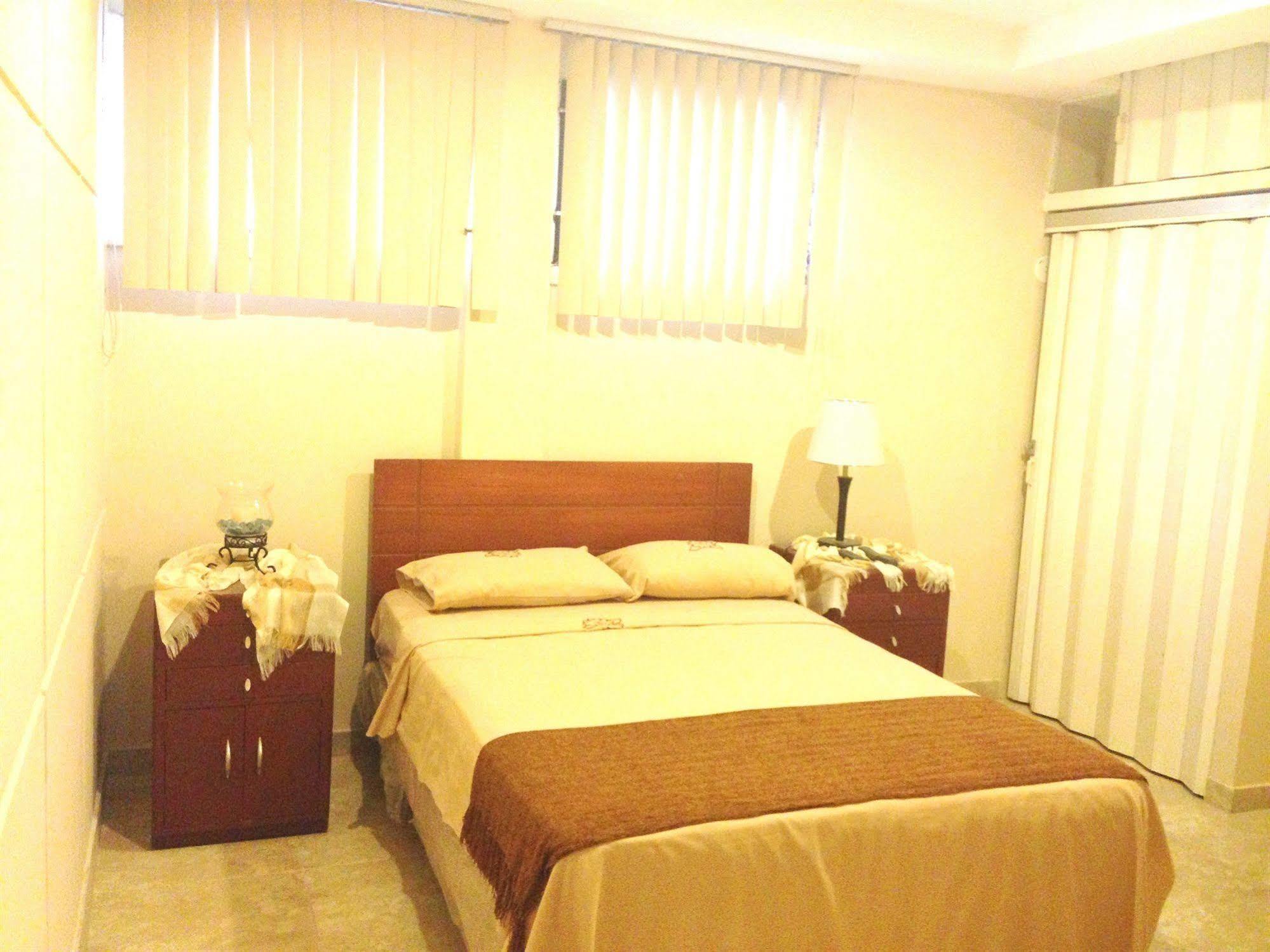 El Patio Suites II Guayaquil Eksteriør bilde